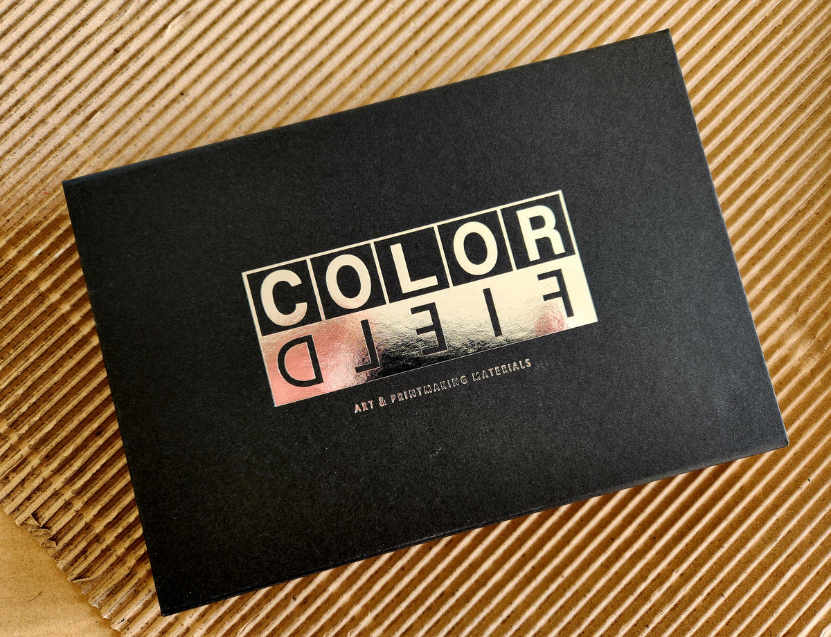 Colorfield black rectangular box containing 8 basic oil colours suitable for oil colour starter kit.