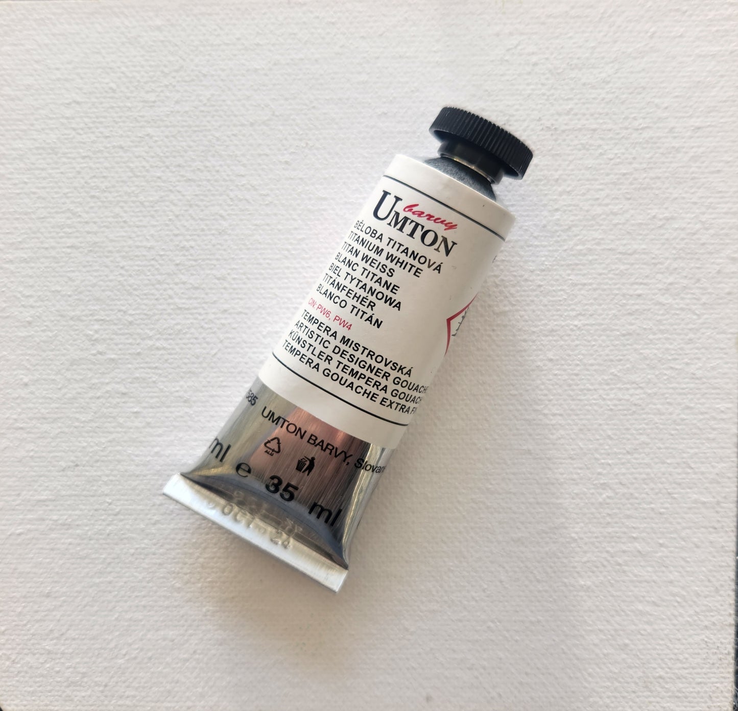 UMTON 1096 Titanium White -guassiväri 35ml